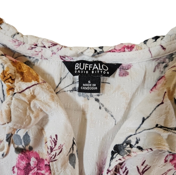 Buffalo David Bitton Floral Blouse, Capped Sleeves, Small - Picture 10 of 13